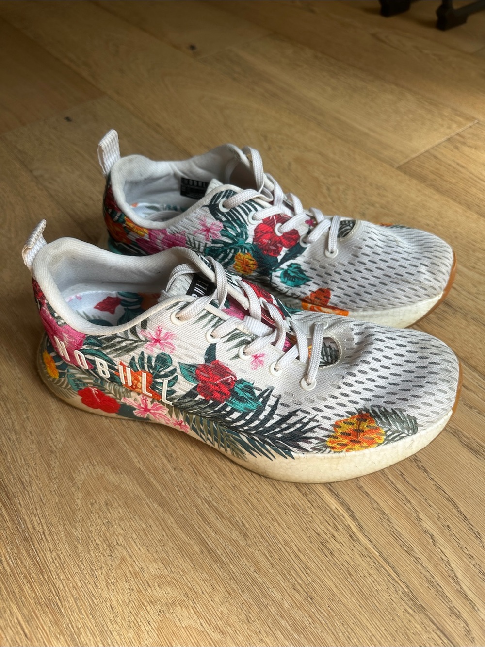 NOBULL Runner Floral Print M10.5